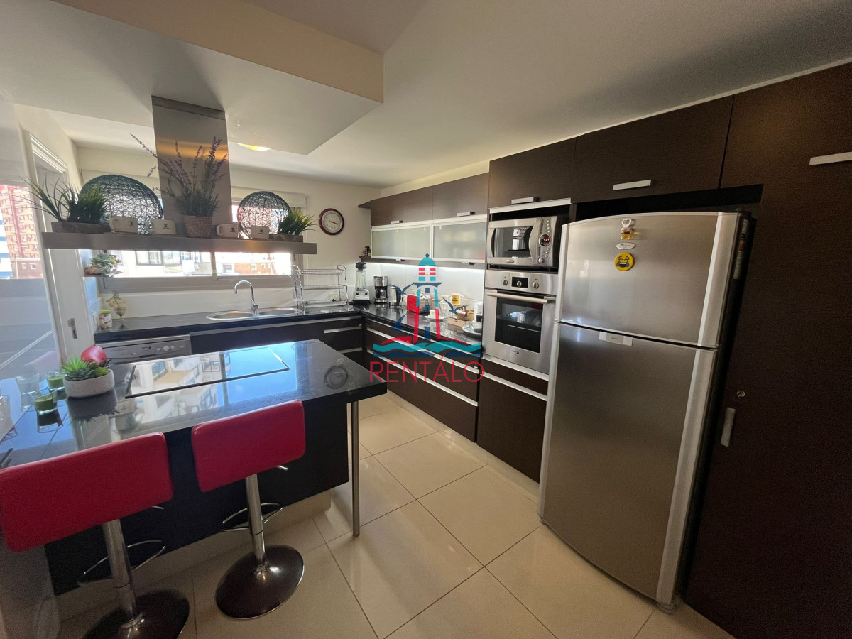 Apartamento ID.294 - Apartamento de 4 dormitorios en venta en Punta del este imperiale