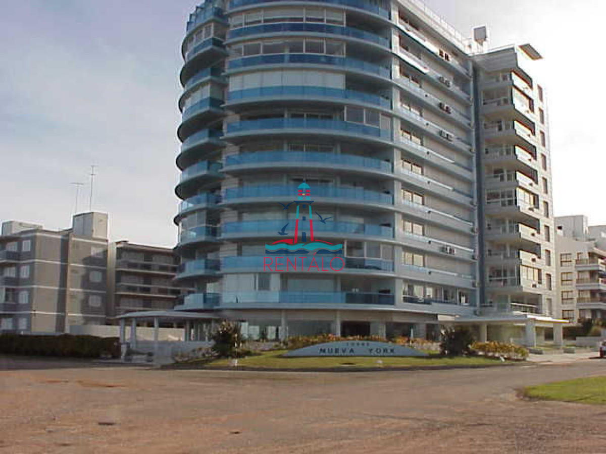 Apartamento ID.256 - Apartamento en venta 3 dormitorios en Punta del Este Playa brava
