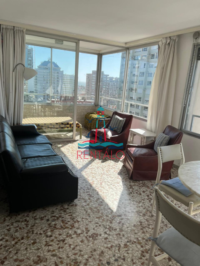 Apartamento ID.590 - Apartamento de 2 dormitorios en Gorlero , Vista al Mar , Punta del este 