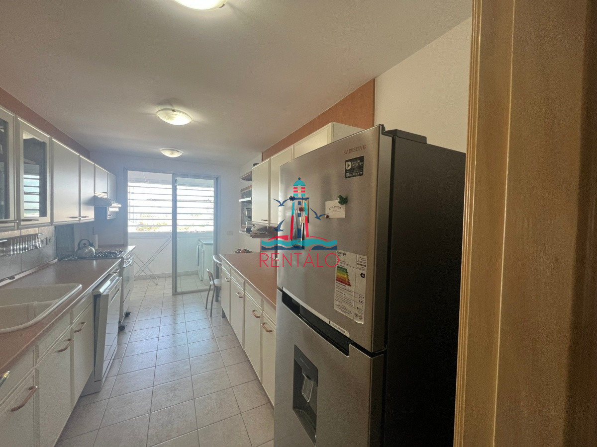 Apartamento ID.256 - Apartamento en venta 3 dormitorios en Punta del Este Playa brava