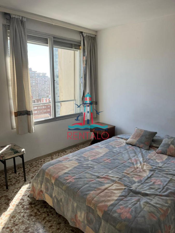 Apartamento ID.590 - Apartamento de 2 dormitorios en Gorlero , Vista al Mar , Punta del este 
