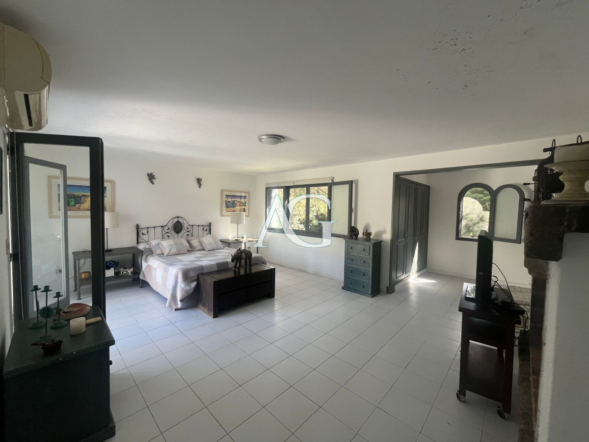 Casa ID.277 - Casa en Alquiler de Temporada en Punta del este con gran capacidad  , a pasos de Playa Brava 