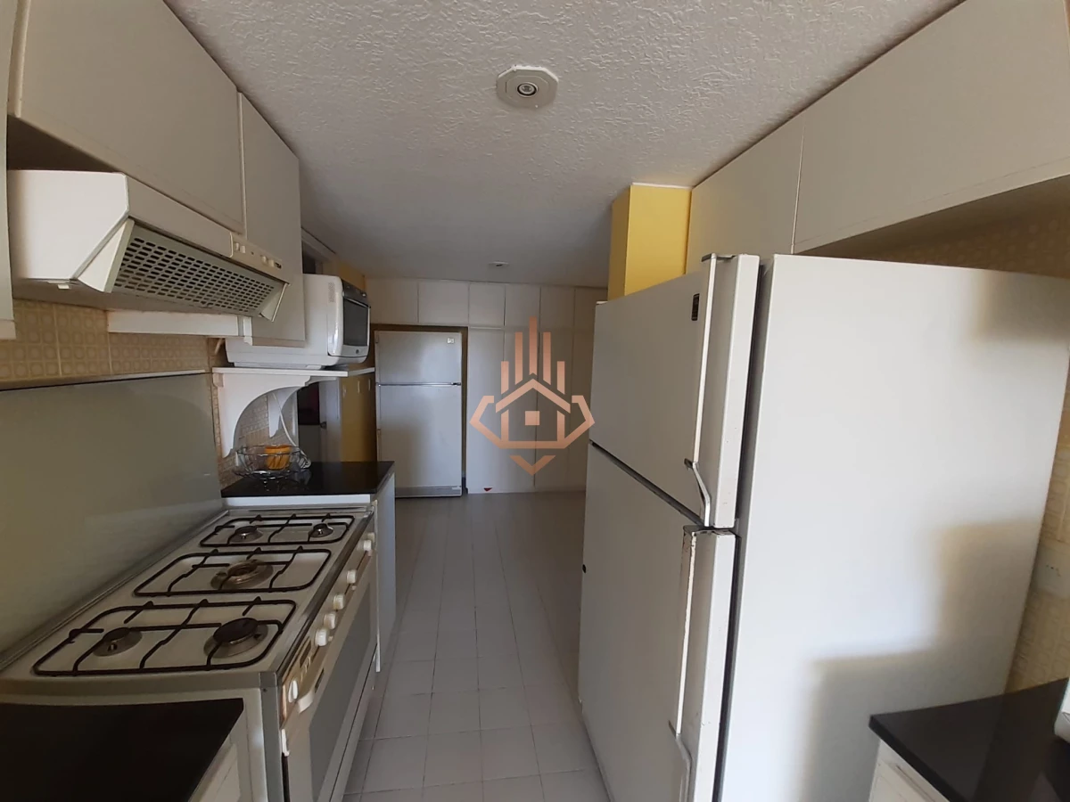 Apartamento en Venta de 3 dormitorios en  Punta del este , Playa Brava , Torre Tiburon