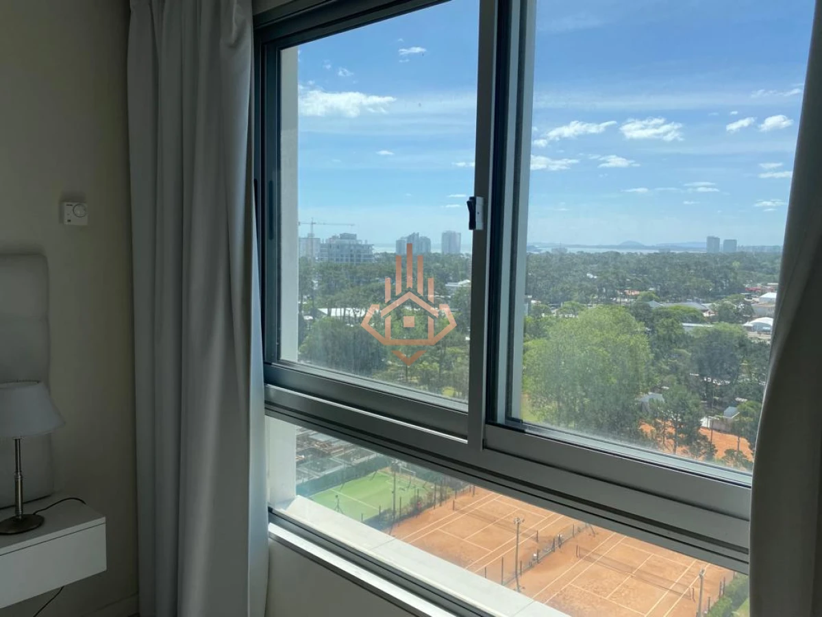 Apartamento en Venta de 2 dormitorios en Punta del este , Playa Brava , Ocean Drive
