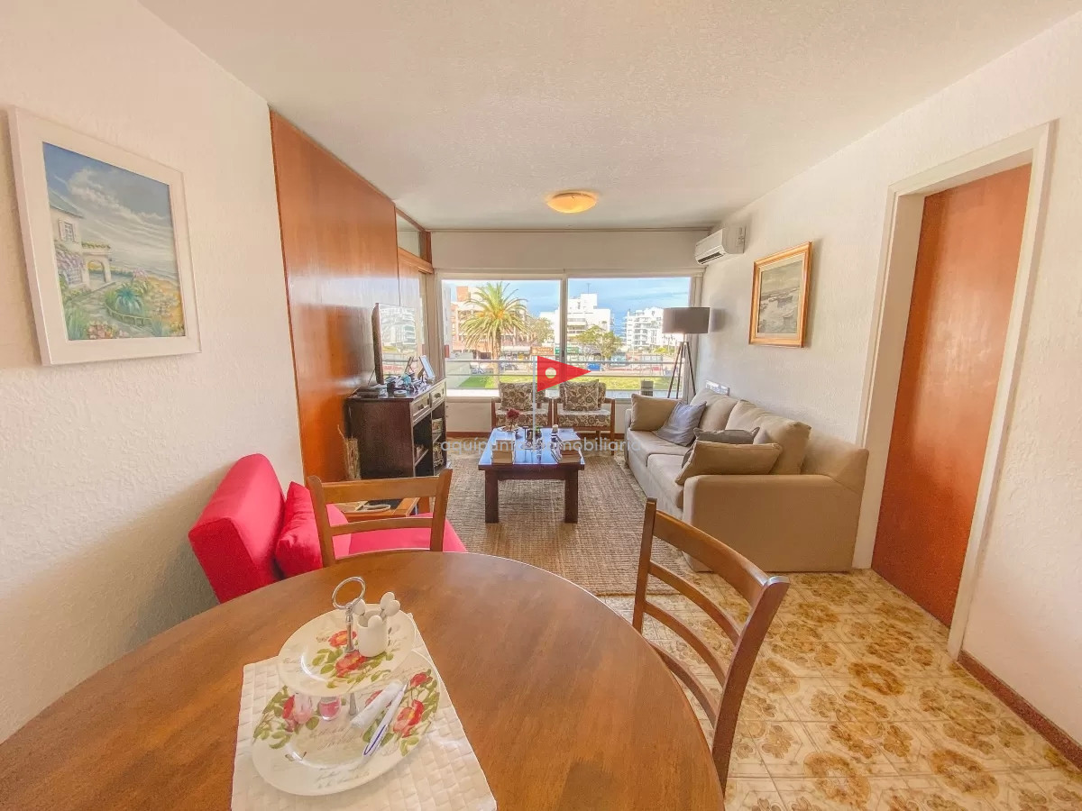 Apartamento ID.159 - Apartamento en Venta de 1 dormitorio en Torre verona , Punta del este 