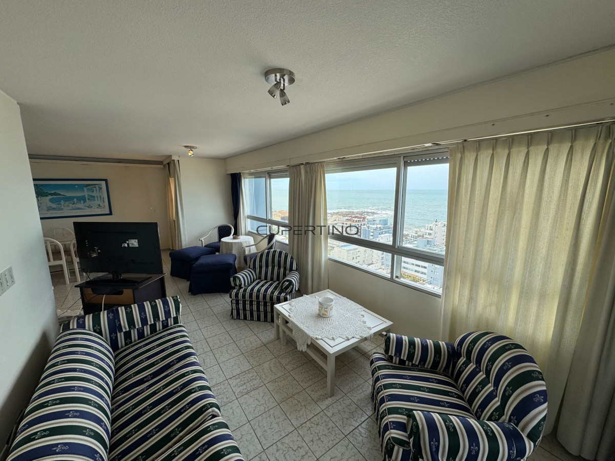 Apartamento ID.3556 - Apartamento en Venta de 3 dormitorios en la Península de Punta del este , Gorlero 