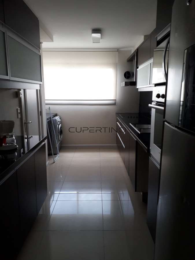 Apartamento ID.2598 - Apartamento en Venta de 2 dormitorios en Punta del este , Playa Brava , Torre Imperiale 
