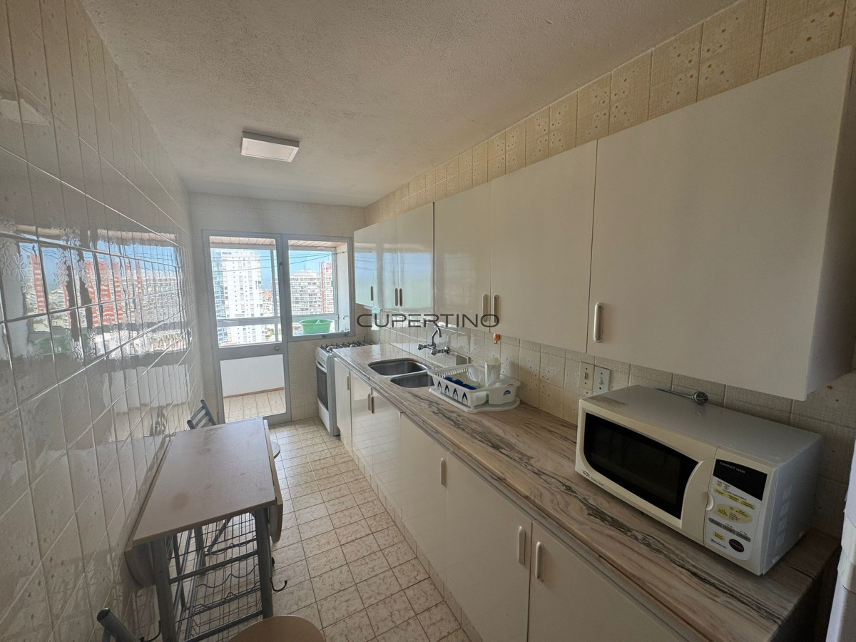 Apartamento ID.3556 - Apartamento en Venta de 3 dormitorios en la Península de Punta del este , Gorlero 