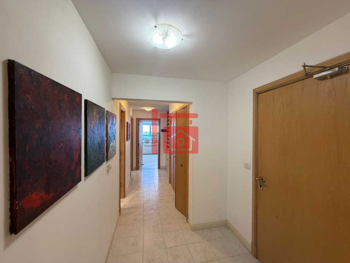 Apartamento ID.341 - Apartamento en venta de 3 dormitorios en Punta del este , Playa brava , 