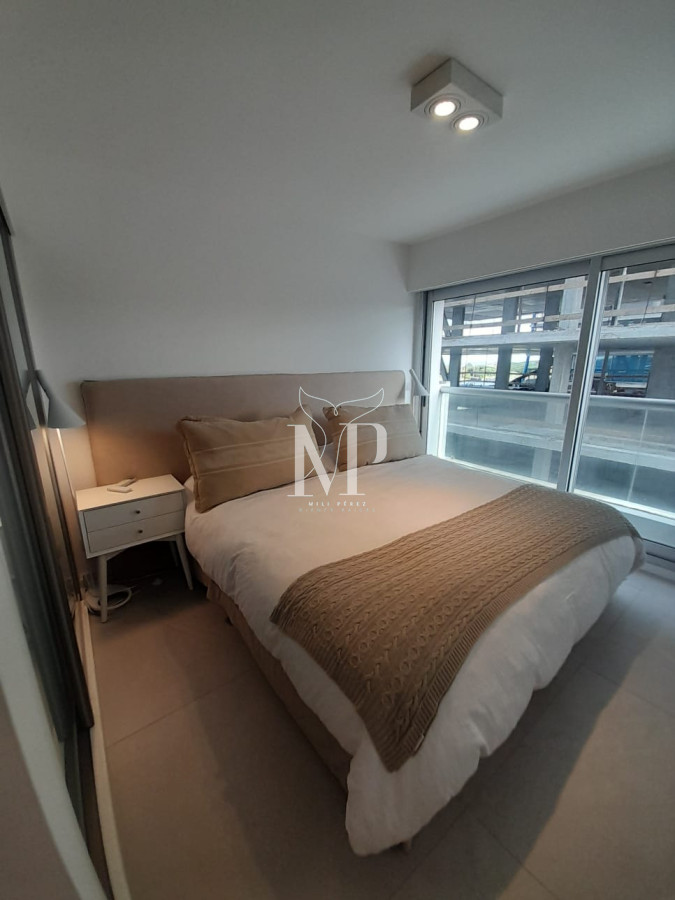 Apartamento ID.195 - Apartamento de 3 dormitorios en Silente , Punta del este , Playa Brava, Vista al mar 