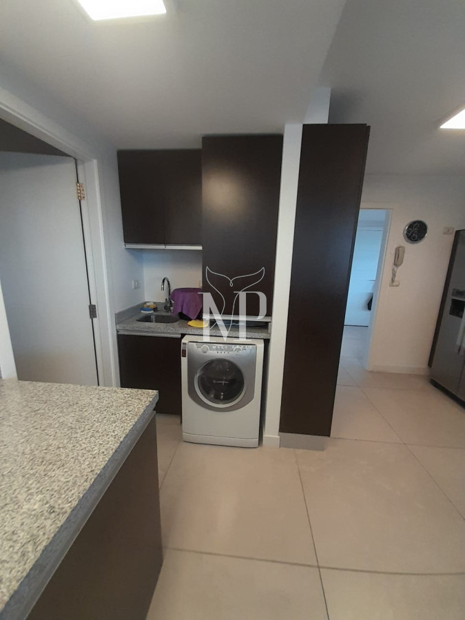 Apartamento ID.195 - Apartamento de 3 dormitorios en Silente , Punta del este , Playa Brava, Vista al mar 