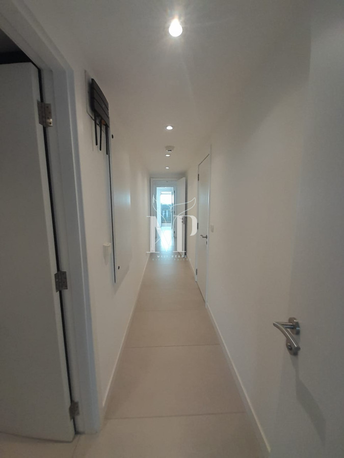 Apartamento ID.195 - Apartamento de 3 dormitorios en Silente , Punta del este , Playa Brava, Vista al mar 