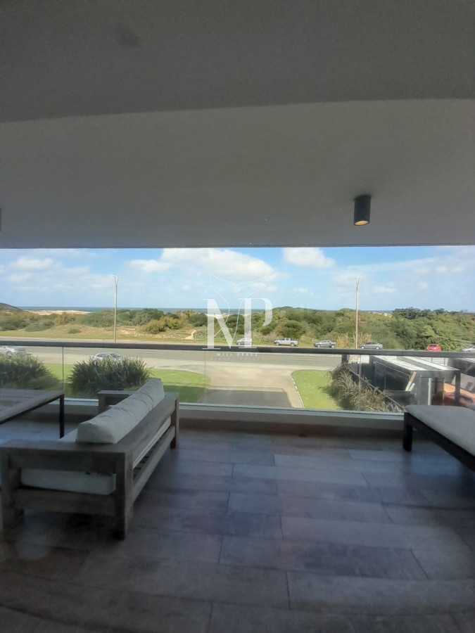 Apartamento ID.195 - Apartamento de 3 dormitorios en Silente , Punta del este , Playa Brava, Vista al mar 