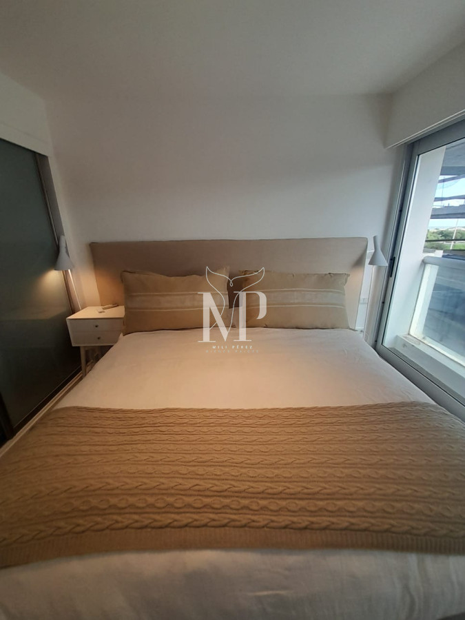 Apartamento ID.195 - Apartamento de 3 dormitorios en Silente , Punta del este , Playa Brava, Vista al mar 