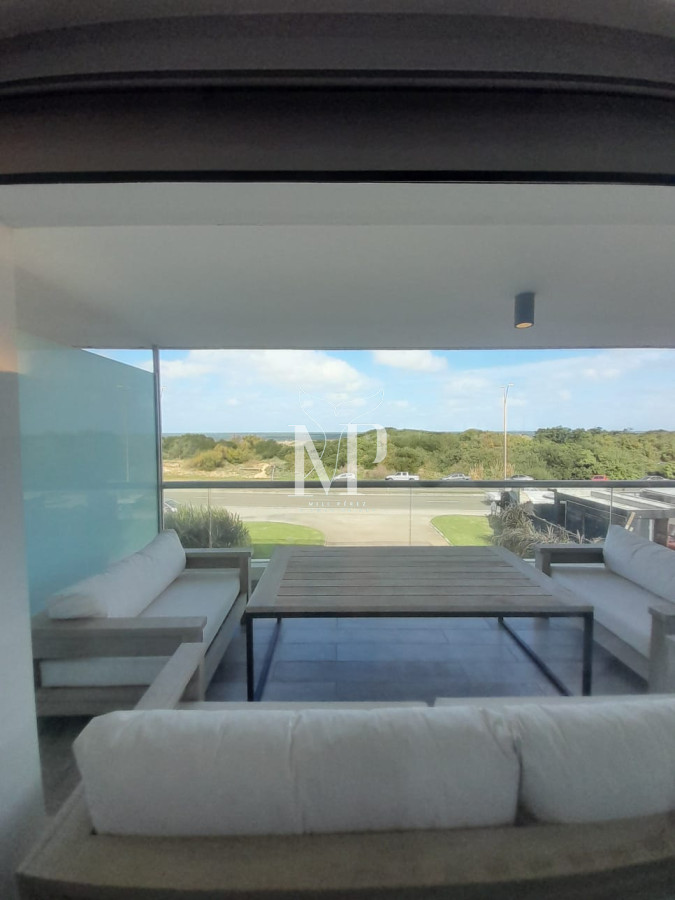 Apartamento ID.195 - Apartamento de 3 dormitorios en Silente , Punta del este , Playa Brava, Vista al mar 