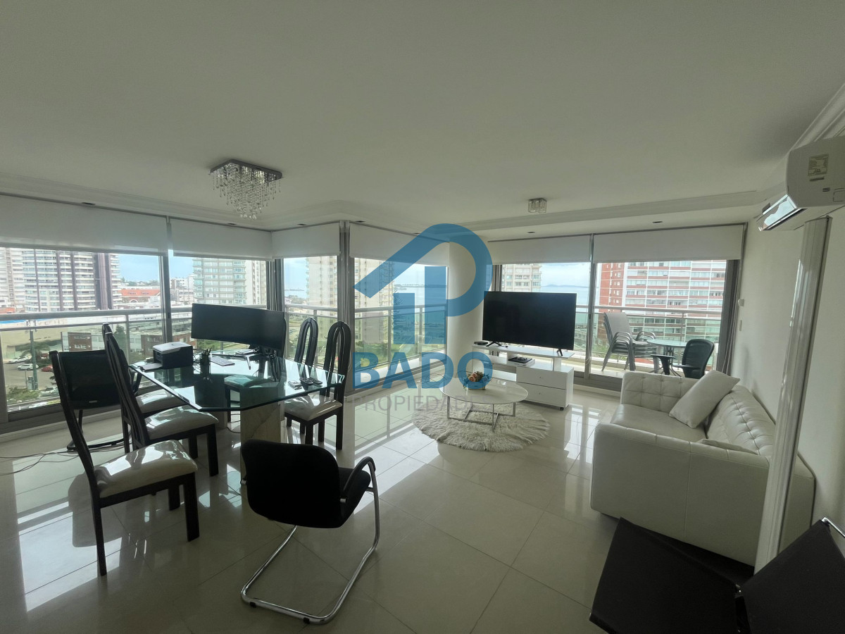 Apartamento ID.64 - Apartamento en Alquiler temporal de 2 domritorios en Torre Imperiale , Punta del este , Playa brava 