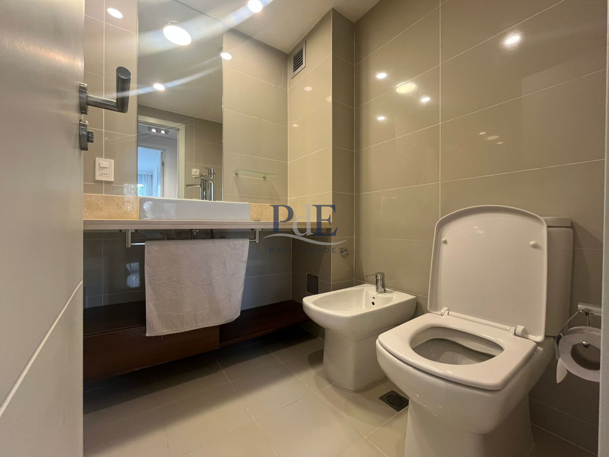 Apartamento en Alquiler  de 2 dormitorios en Edificio Be Punta , Punta del este , Playa Brava  - Imagen 14