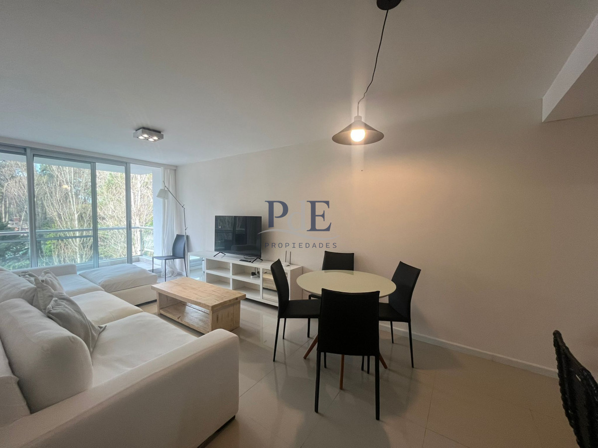 Apartamento en Alquiler  de 2 dormitorios en Edificio Be Punta , Punta del este , Playa Brava  - Imagen 2