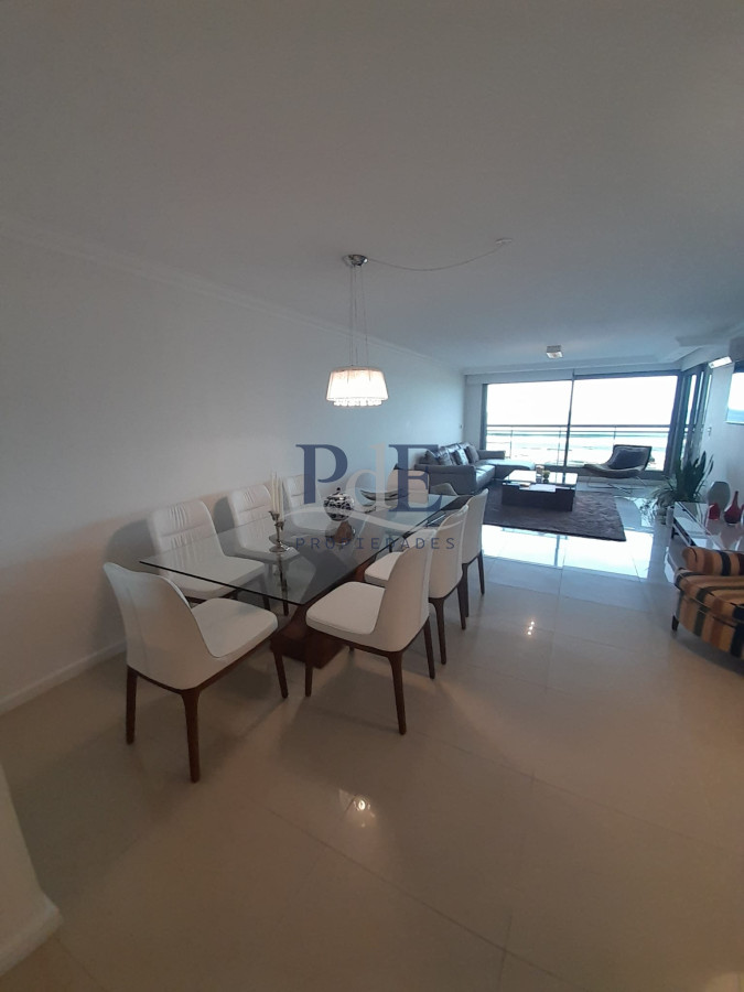 Apartamento de 3 dormitorios. Torre Imperiale - Imagen 15