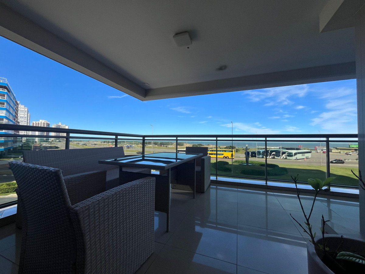 Imagen de Apartamento en Torre Imperiale, 3 dormitorios Playa Brava.