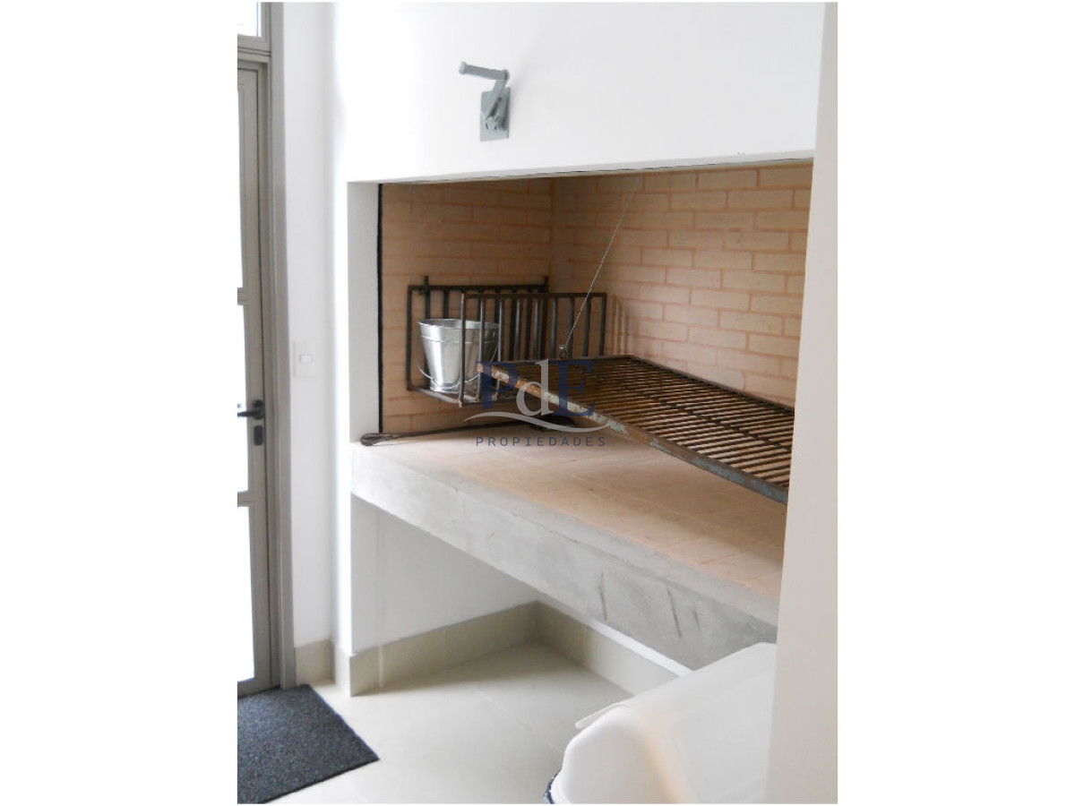 Apartamento en Torre Imperiale, 3 dormitorios Playa Brava. - Imagen 26