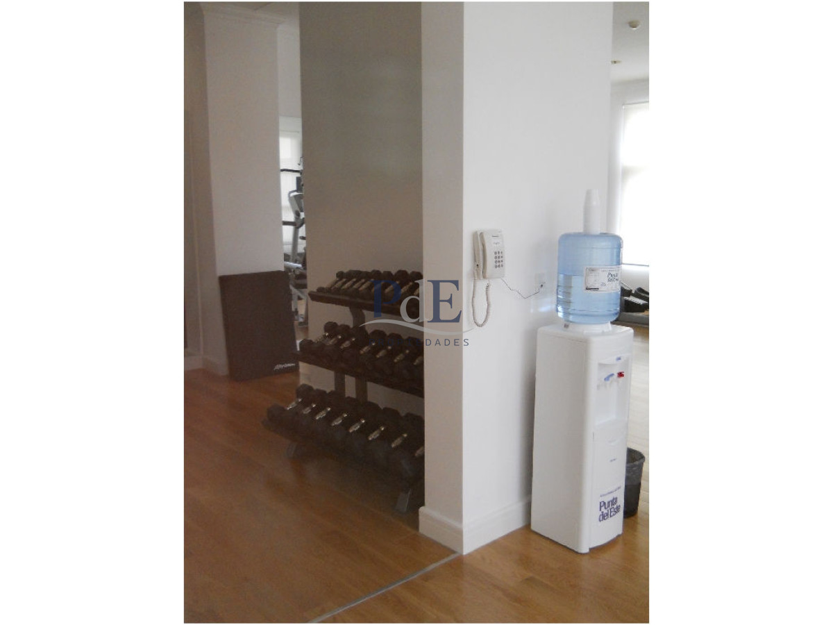 Apartamento en Torre Imperiale, 3 dormitorios Playa Brava. - Imagen 20