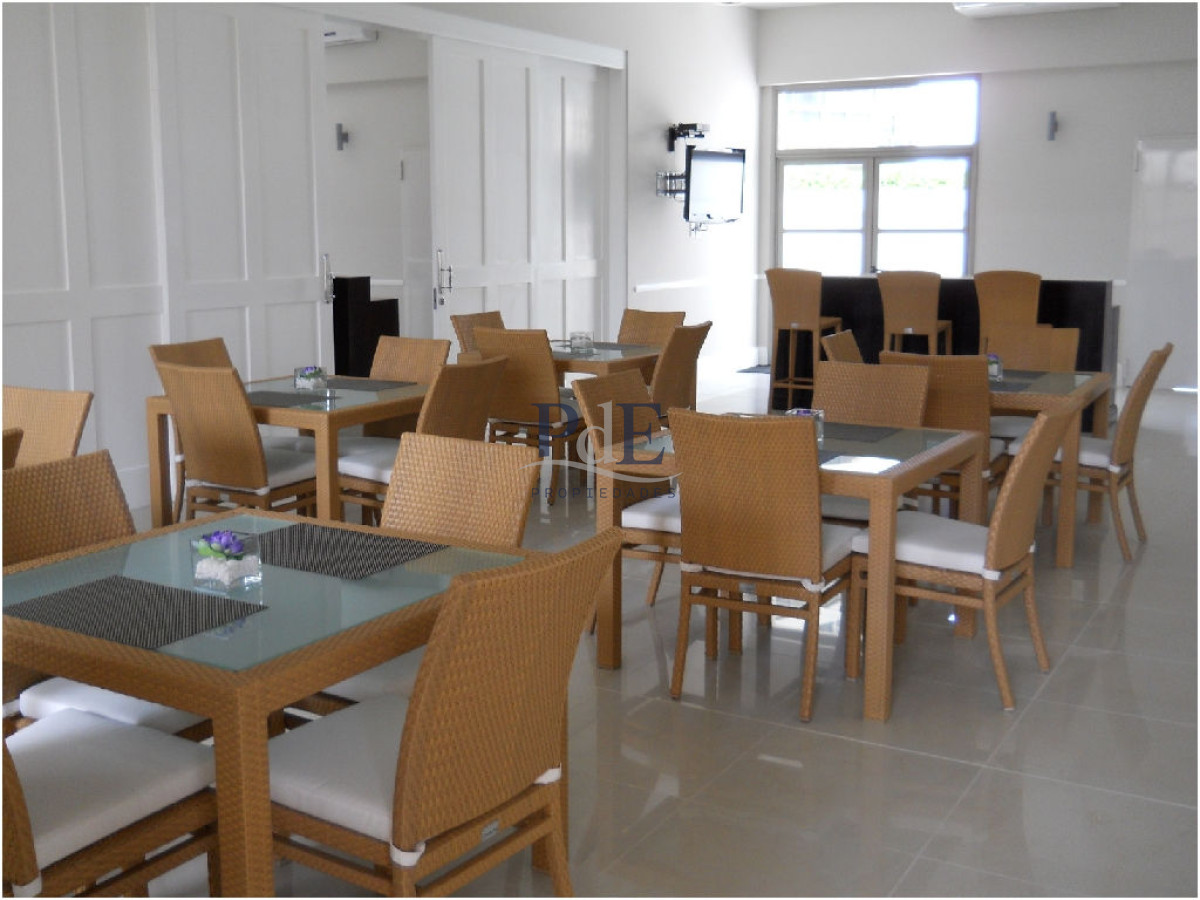 Apartamento de 3 Dormitorios en Punta del Este. Parada 1 - Imagen 31