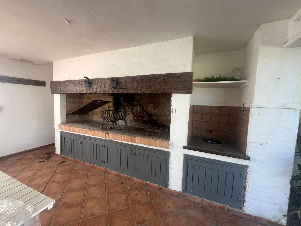 Casa ID.14 - Casa en Alquiler de Temporada en Punta del este con gran capacidad  , a pasos de Playa Brava 