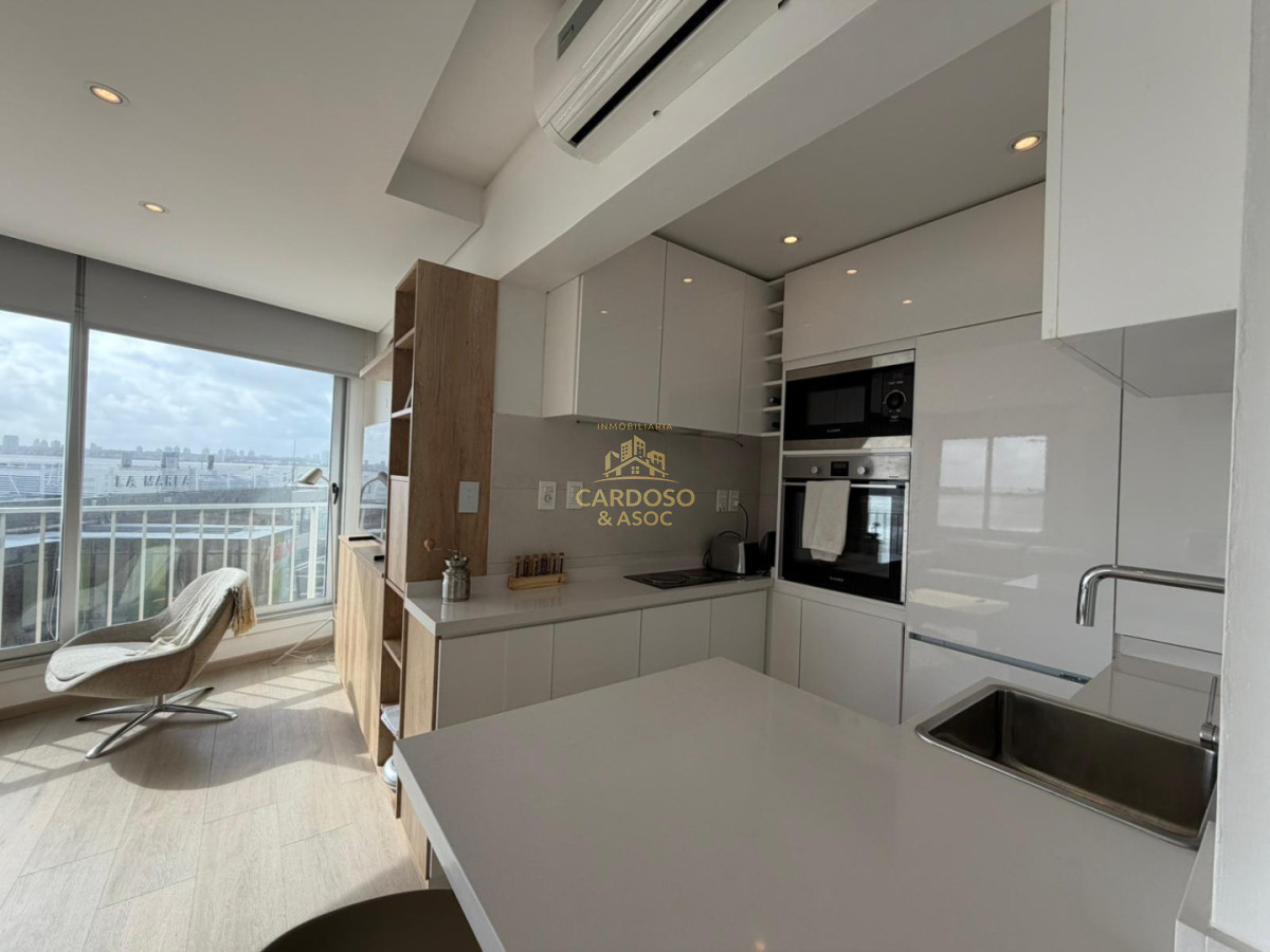 Apartamento ID.91 - Apartamento de 2 dormitorios en venta en el Puerto , Punta del Este. 