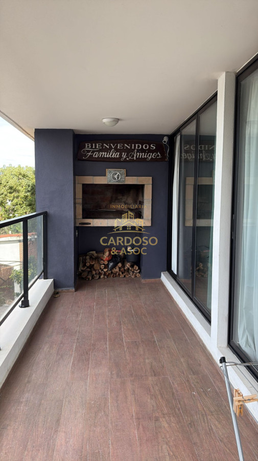 Apartamento ID.90 - Apartamento en venta de 2 dormitorios en Edificio OTTO , Punta del este , Maldonado 