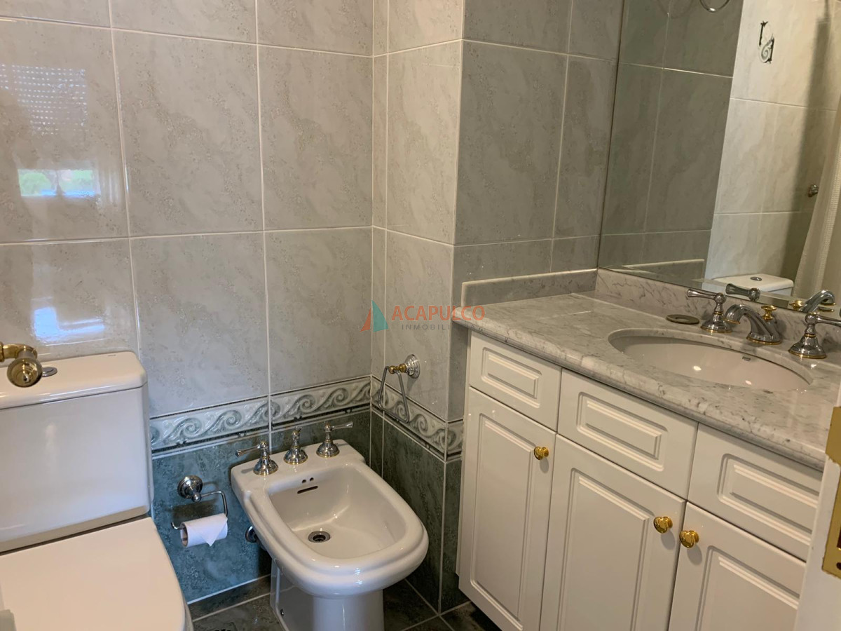Apartamento Ref.3774/Mansa,-3-dormitorios-primera-linea - Mansa, 3 dormitorios primera linea