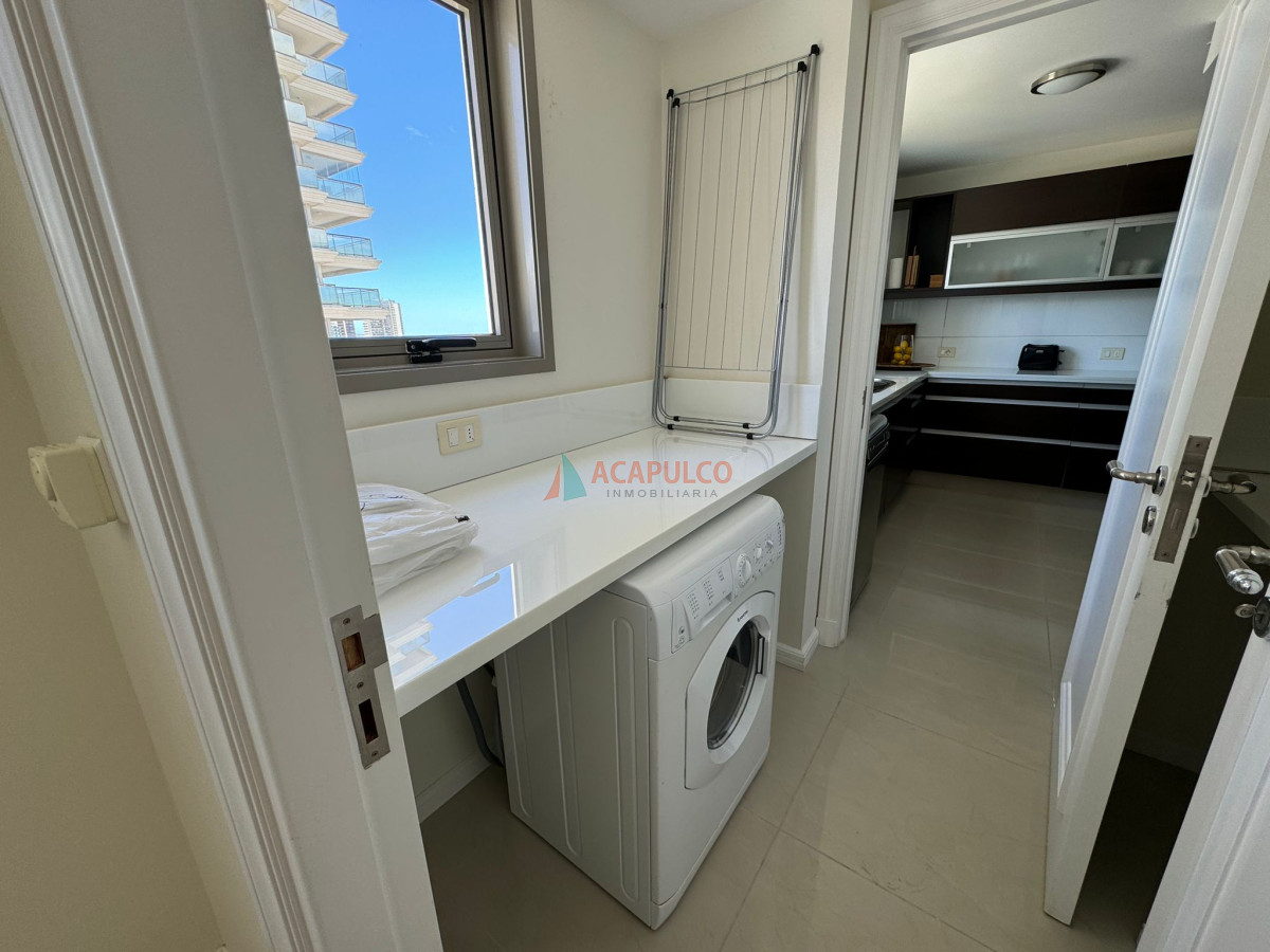 Apartamento ID.4506 - Brava, 3 dormitorios y dependencia
