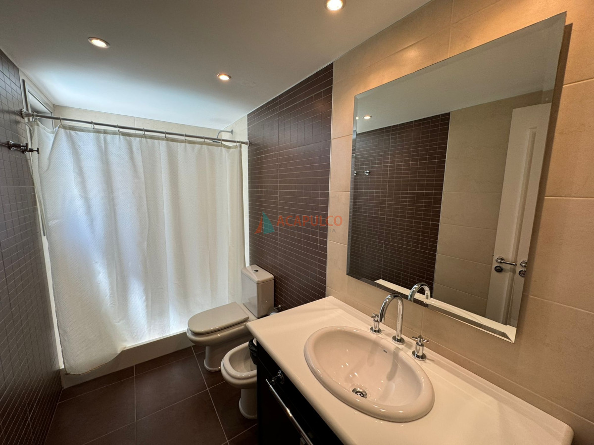 Apartamento ID.4506 - Brava, 3 dormitorios y dependencia