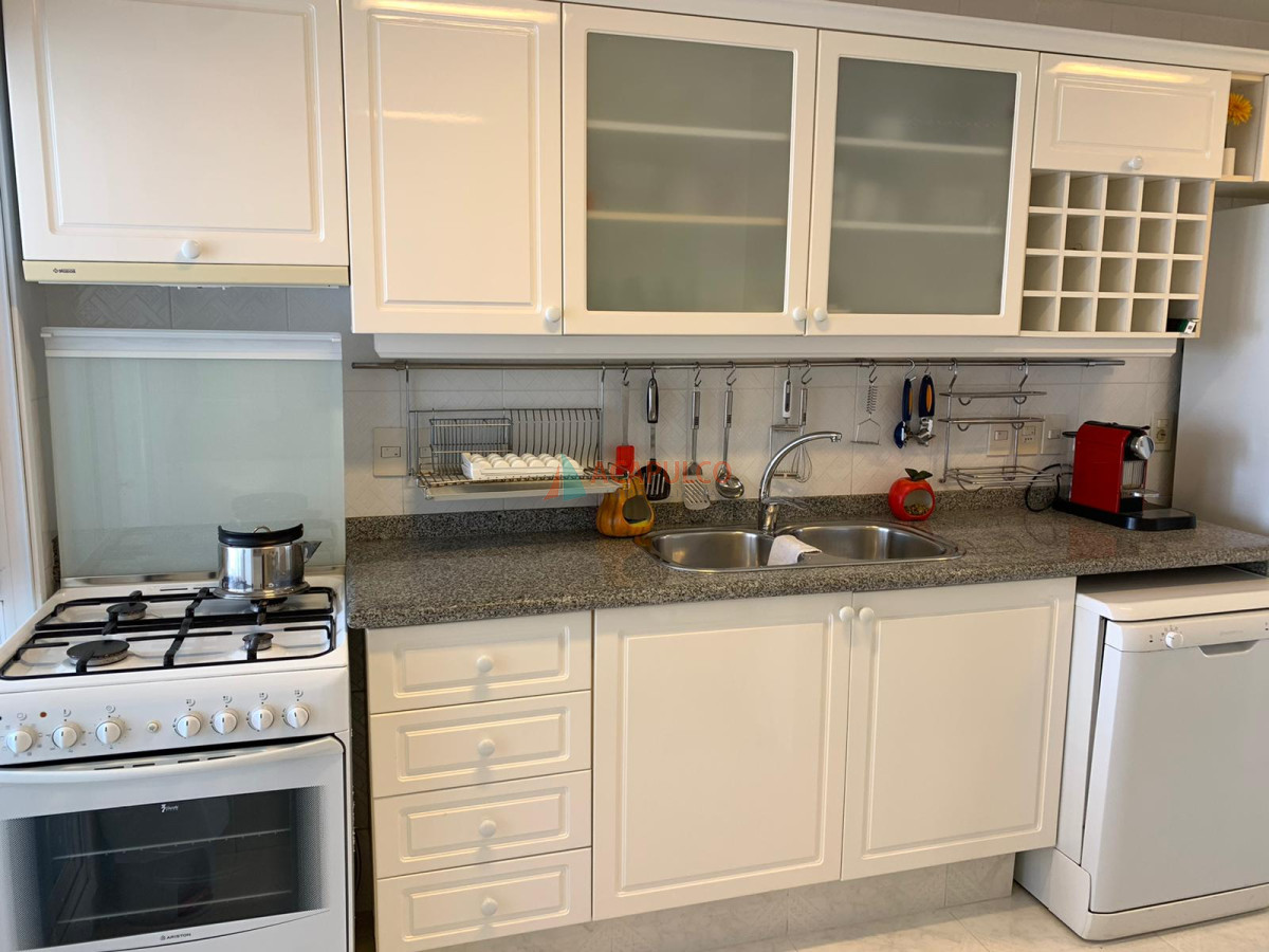 Apartamento ID.3771 - Apartamento en Punta del Este, Mansa