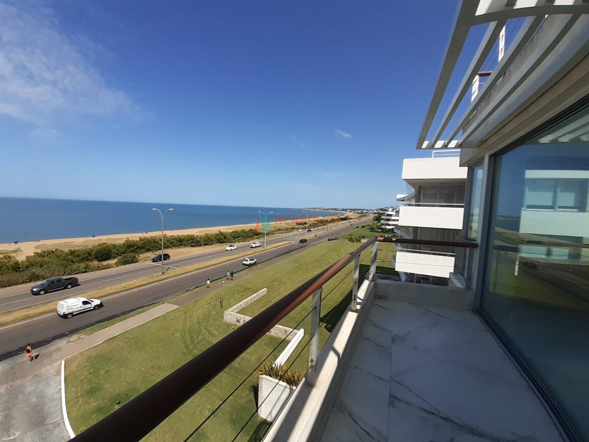 Apartamento Ref.3816/Mansa-primera-linea- - Mansa primera linea 