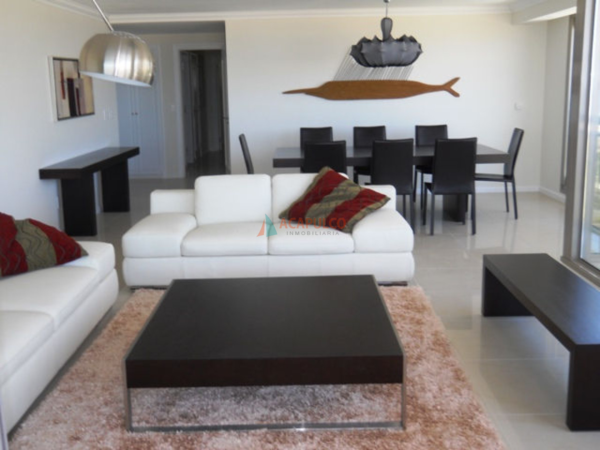 Apartamento ID.4506 - Brava, 3 dormitorios y dependencia