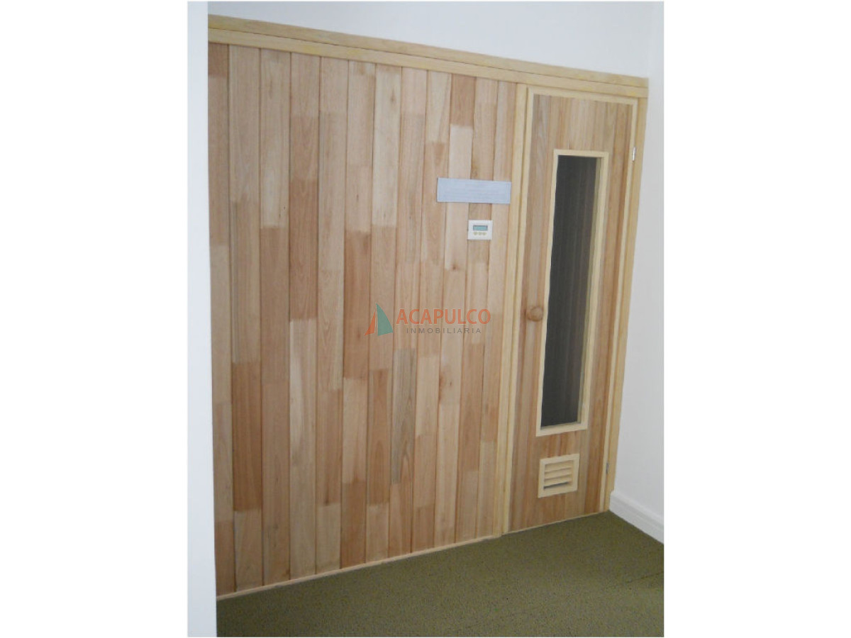 Apartamento ID.4506 - Brava, 3 dormitorios y dependencia