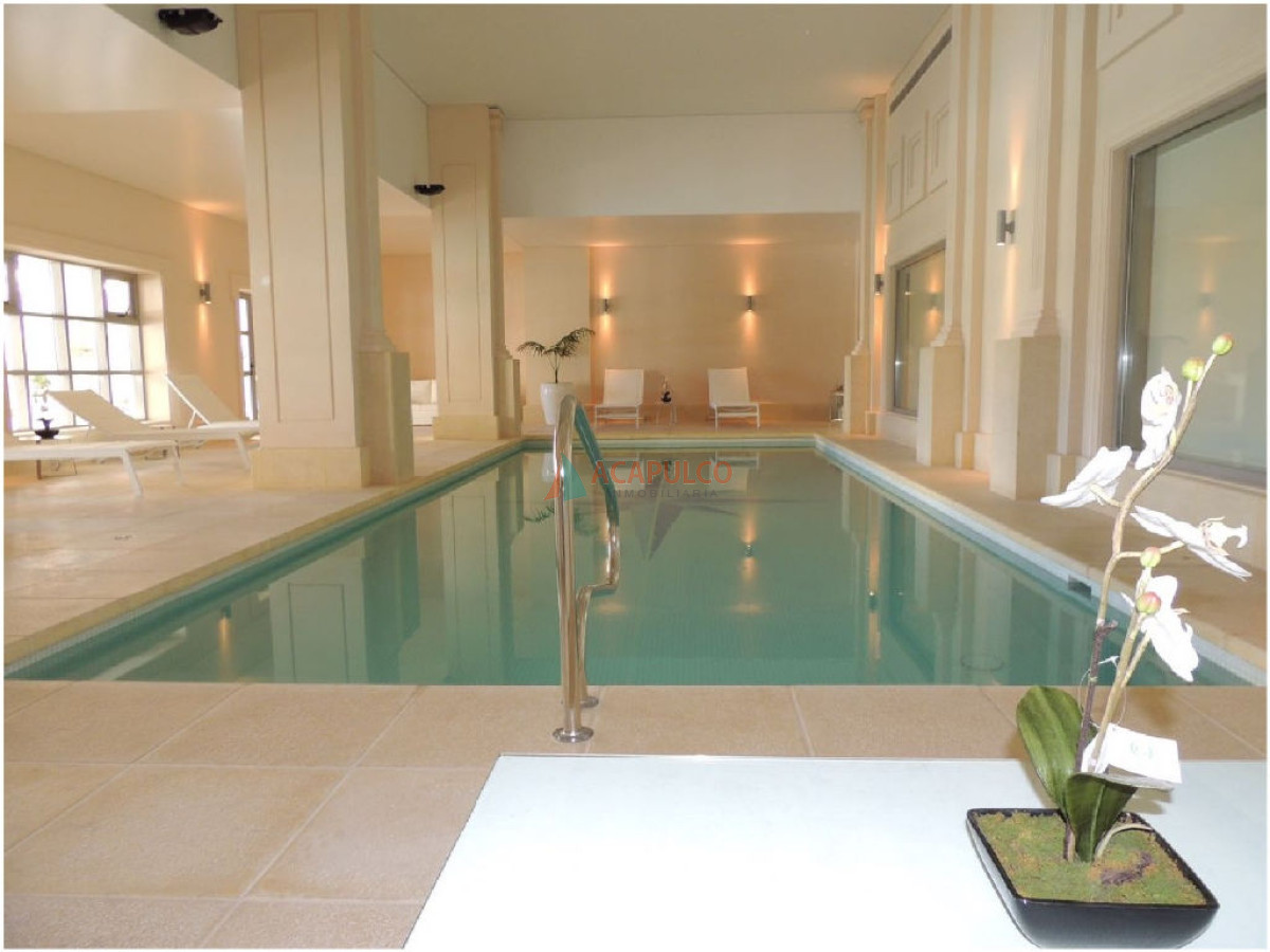 Apartamento ID.4506 - Brava, 3 dormitorios y dependencia