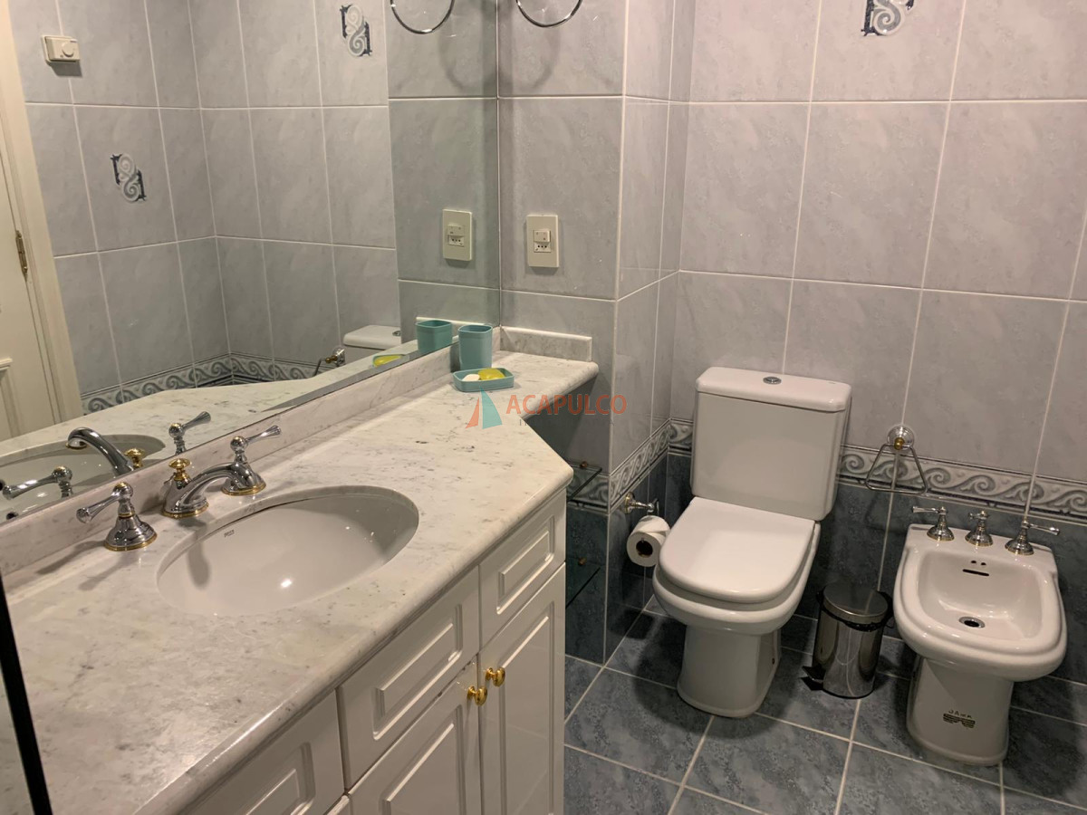 Apartamento Ref.3774/Mansa,-3-dormitorios-primera-linea - Mansa, 3 dormitorios primera linea