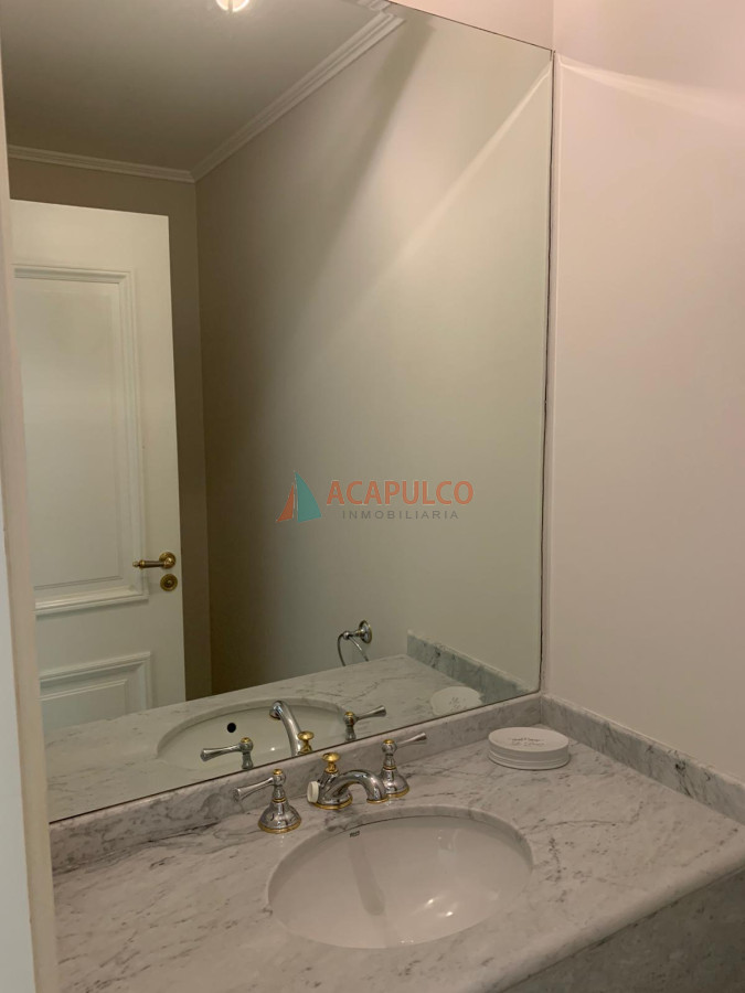 Apartamento Ref.3774/Mansa,-3-dormitorios-primera-linea - Mansa, 3 dormitorios primera linea