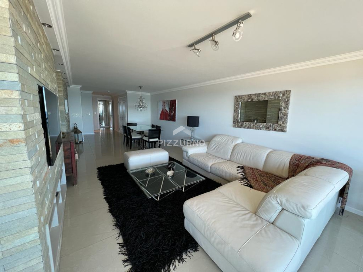 Apartamento Ref.654 - Brava, 3 dormitorios