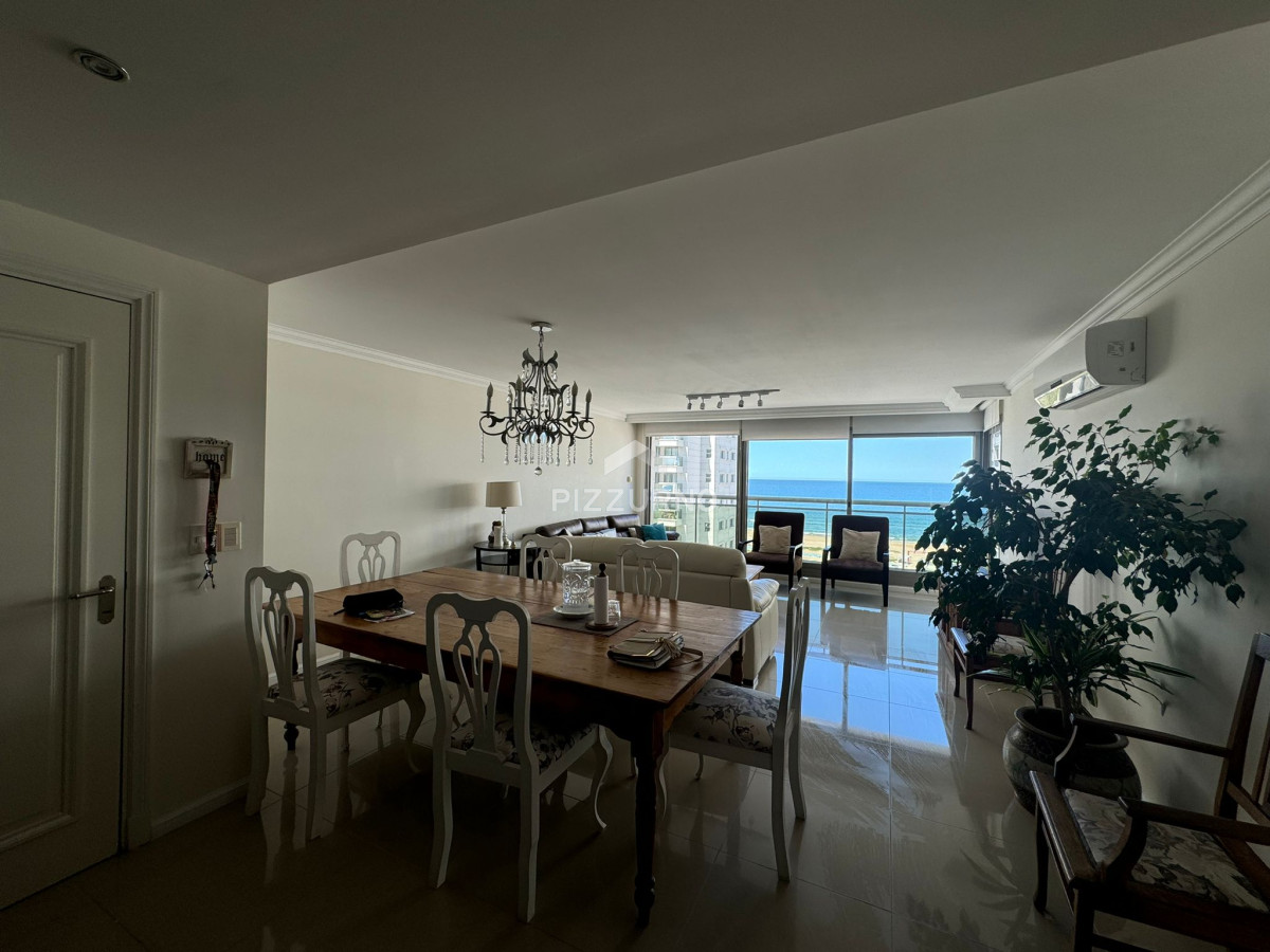 Apartamento Ref.679 - Apartamento en Brava, 3 dormitorios *