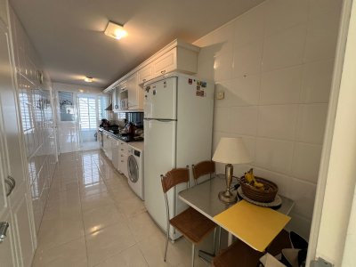 Departamento en Alquiler de 3 Dormitorios en Punta del este Torre Millenium . Playa Mansa , Vista al Mar  - PLA6132A