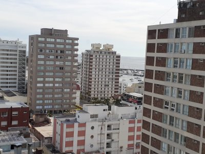 Península , piso alto.  - PLA5797A