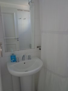 Apartamento de 3 dormitorios en Alquiler en Punta del este , Playa Mansa , Punta del este , Vista al Mar  - PLA599A