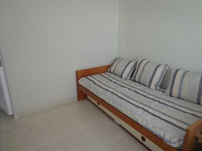 Apartamento de 3 dormitorios en Alquiler en Punta del este , Playa Mansa , Punta del este , Vista al Mar  - PLA599A