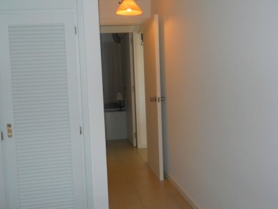 Pent-house en venta de 2 dormitorios en Punta del este , Península , Gorlero , Playa Mansa  - PLA238A
