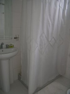 Apartamento de 3 dormitorios en Alquiler en Punta del este , Playa Mansa , Punta del este , Vista al Mar  - PLA599A