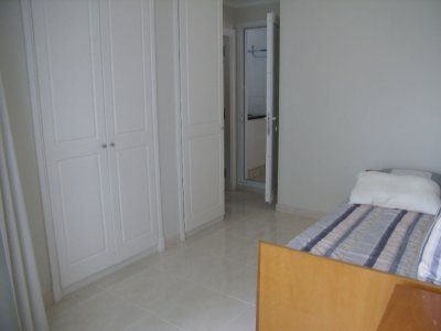 Apartamento de 3 dormitorios en Alquiler en Punta del este , Playa Mansa , Punta del este , Vista al Mar  - PLA599A