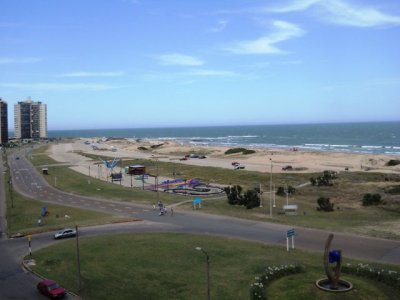 Apartamento de 3 dormitorios en Venta en Torre Imperiale, Punta del este , Playa Brava 